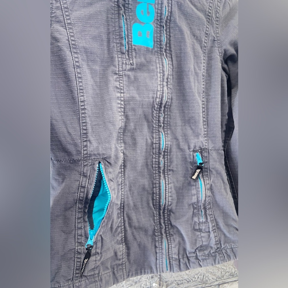 Bench Lightweight Jacket Grey/Blue Accents XS - Picture 3 of 8